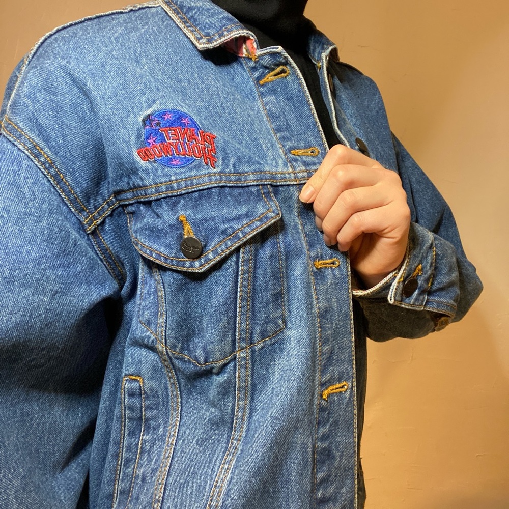 Vintage 80s Planet Hollywood NEW YORK Jean Jacket - Picture 3 of 9